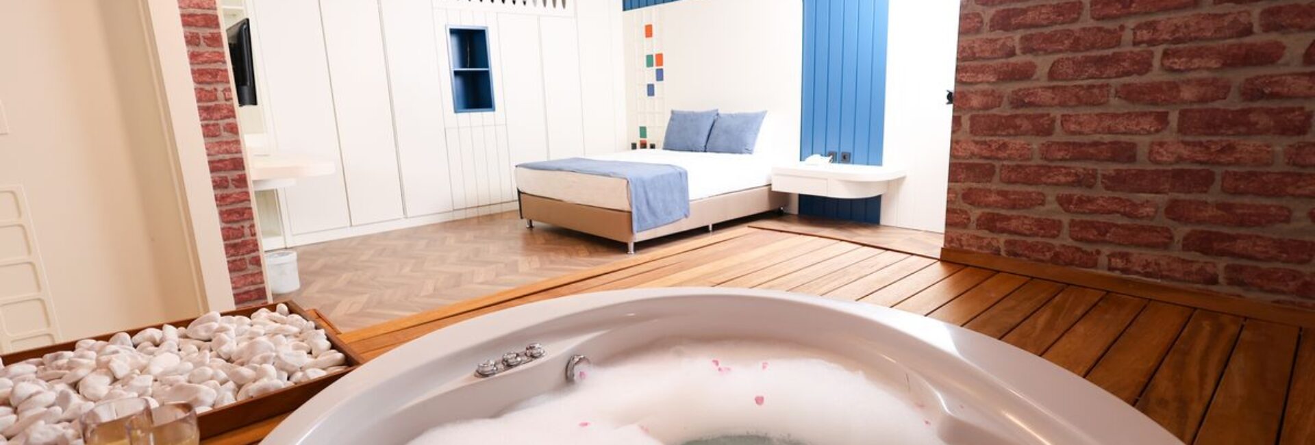 Chambre Avec Jacuzzi