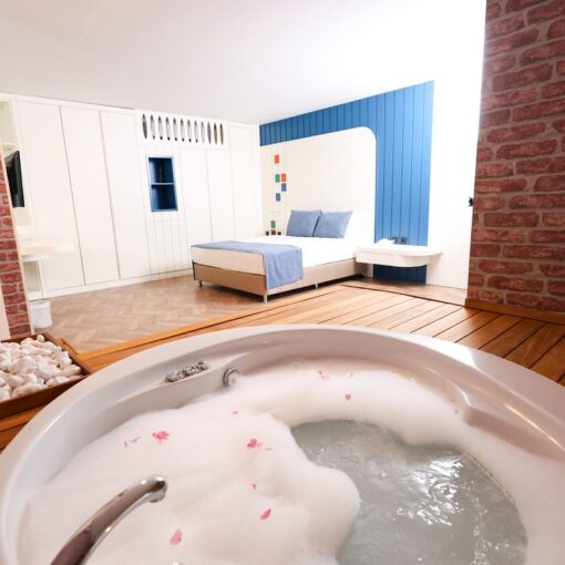 Chambre Avec Jacuzzi