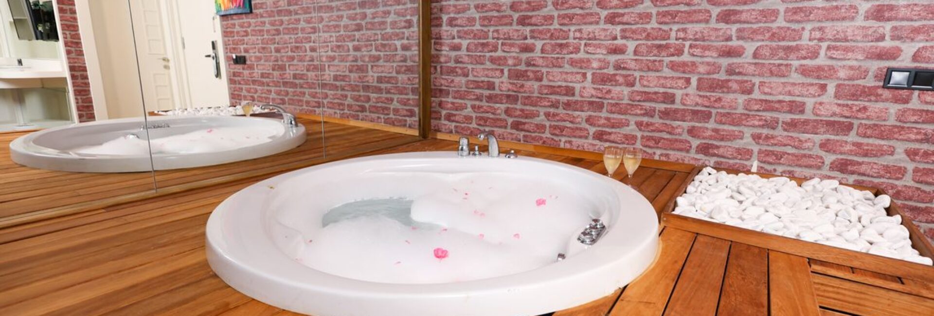 Chambre Avec Jacuzzi